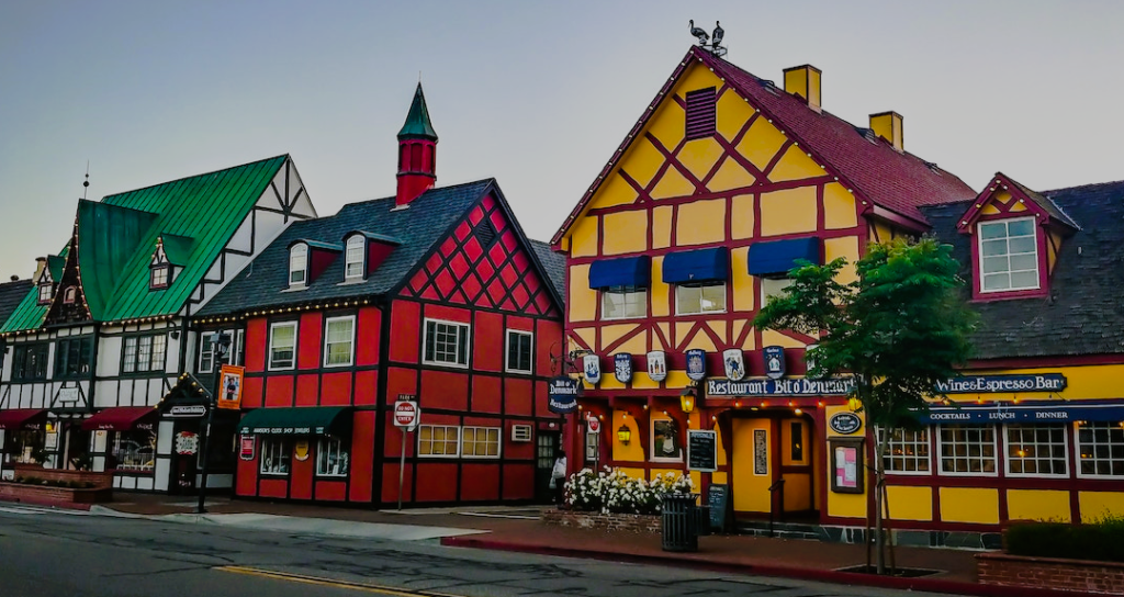 solvang - Small Towns in California